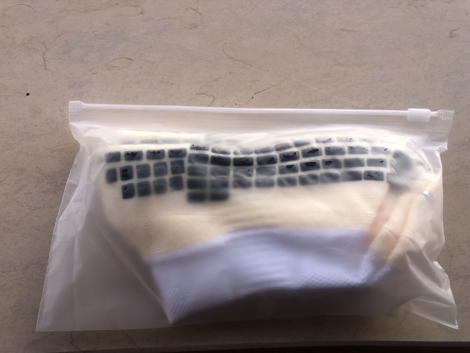 Анти плъзгащи чорапи (grip socks)
