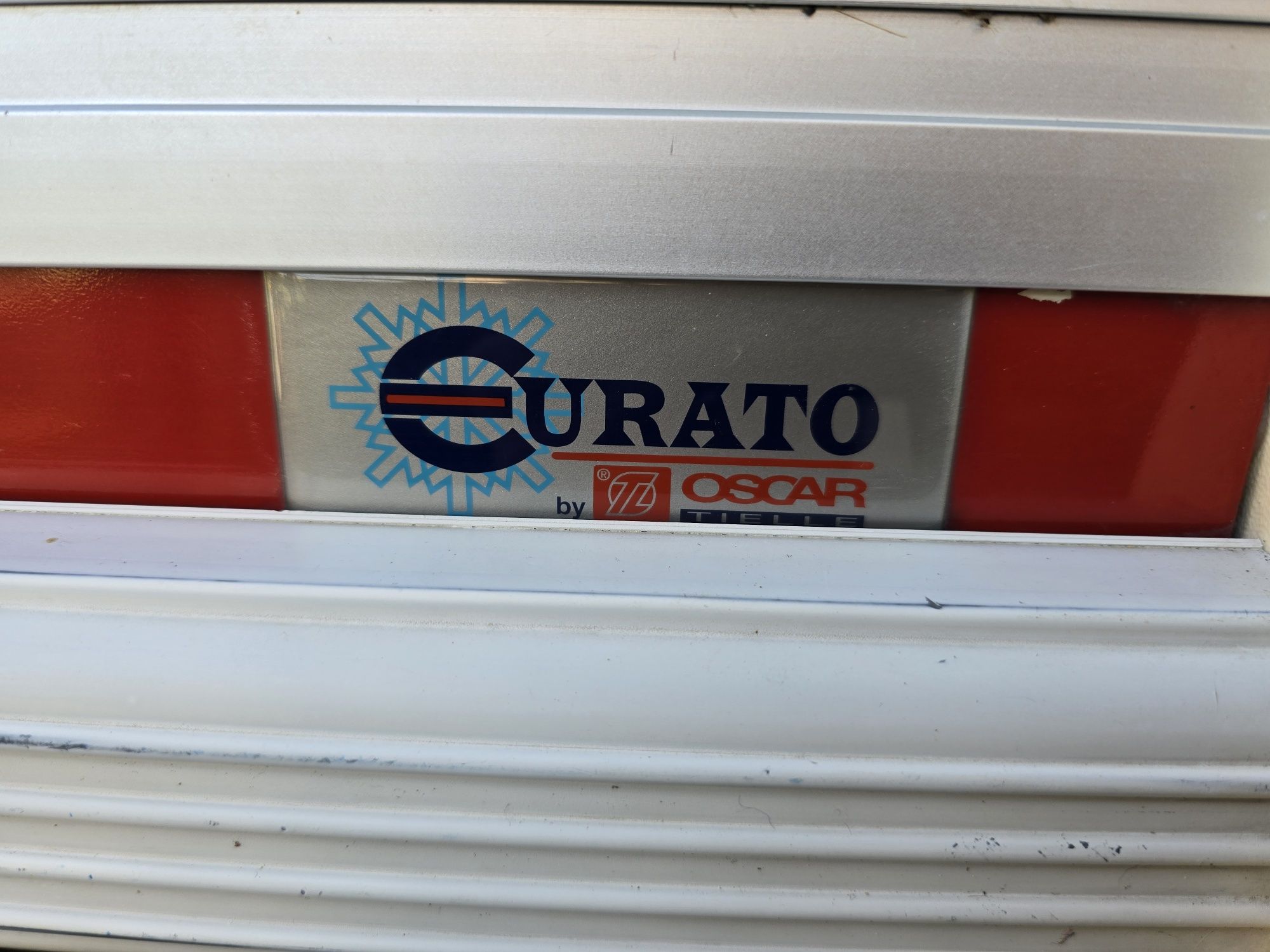Vitrină frigorifică orizontală mezeluri