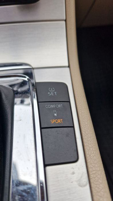 Volkswagen Passat CC 2010 • 2.0 TDI • 170 CP • DSG • Piele • FULL