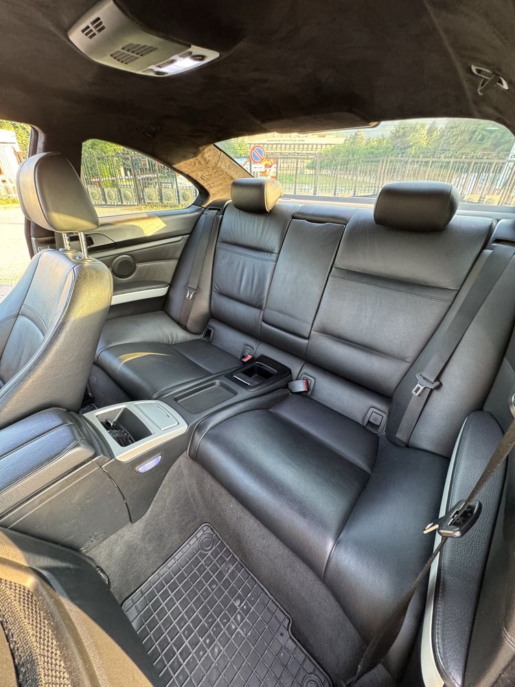BMW 325i E92 Mpack/recaro/navi