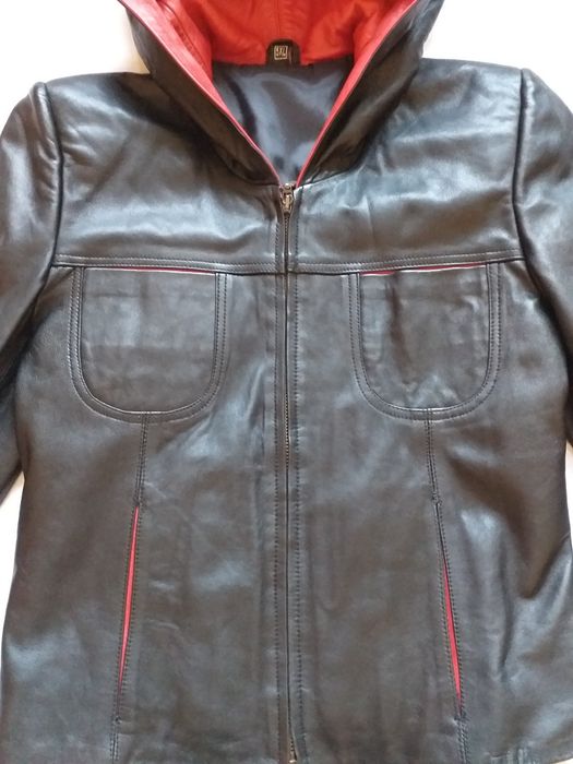 Яке за момиче ест.кожа Размер 10/12 год