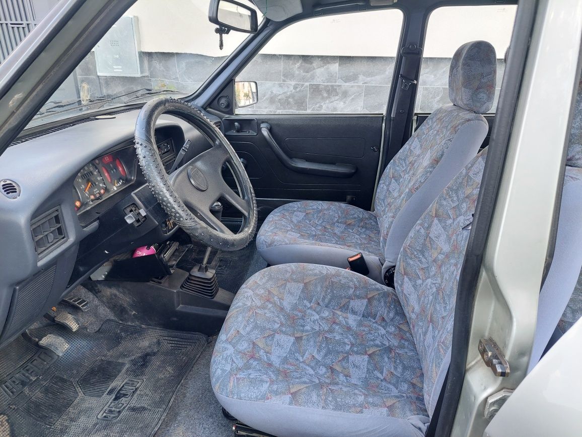 Vând Dacia 1310,   fabricație 2003 capacitate cilindrica 1300,