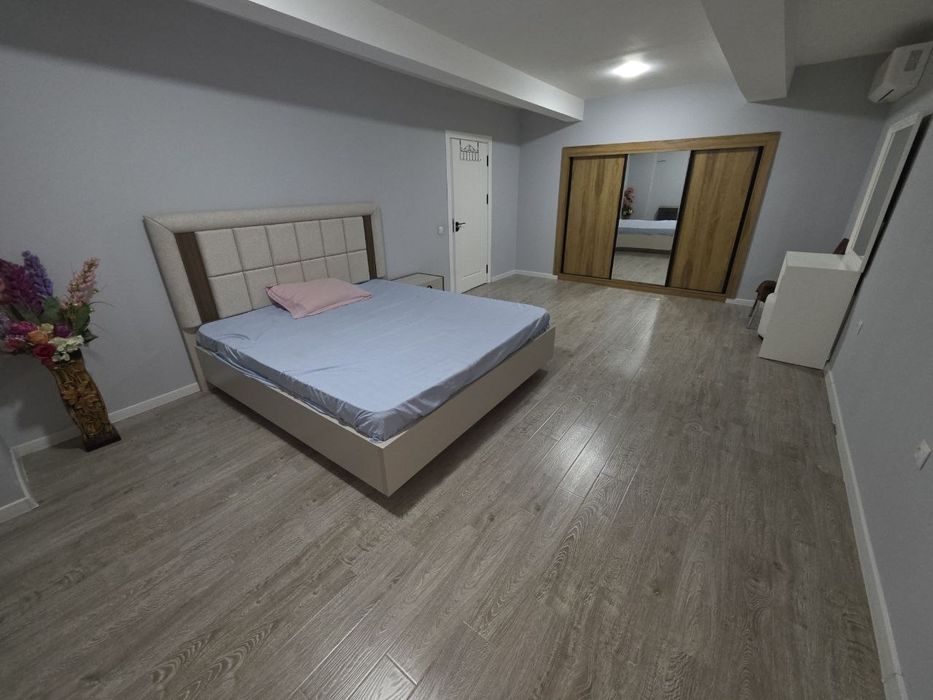 АЛИШЕР НАВОИ Метро 3 ХОНА НОВОСТРОЙКА Хамма Шароитлари бор 150 КВ.м