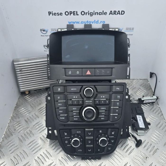 Unitate navigatie completa Navi 650 Opel Astra J Facelift