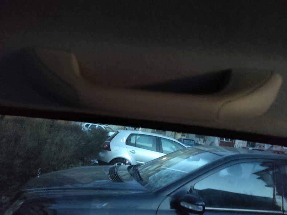 Vând spatar (banchetă Logan) - 2 buc.  Tetiere - Mânere interior usi