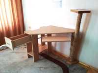 Ъглово бюро за компютър с авторски дизайн + подарък стол
