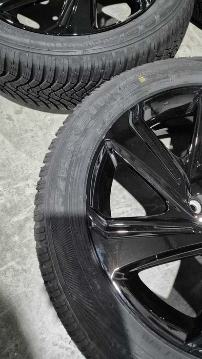Jante Toyota AYGO X / Aygo 175/60 R18 Anvelope Iarna NOI