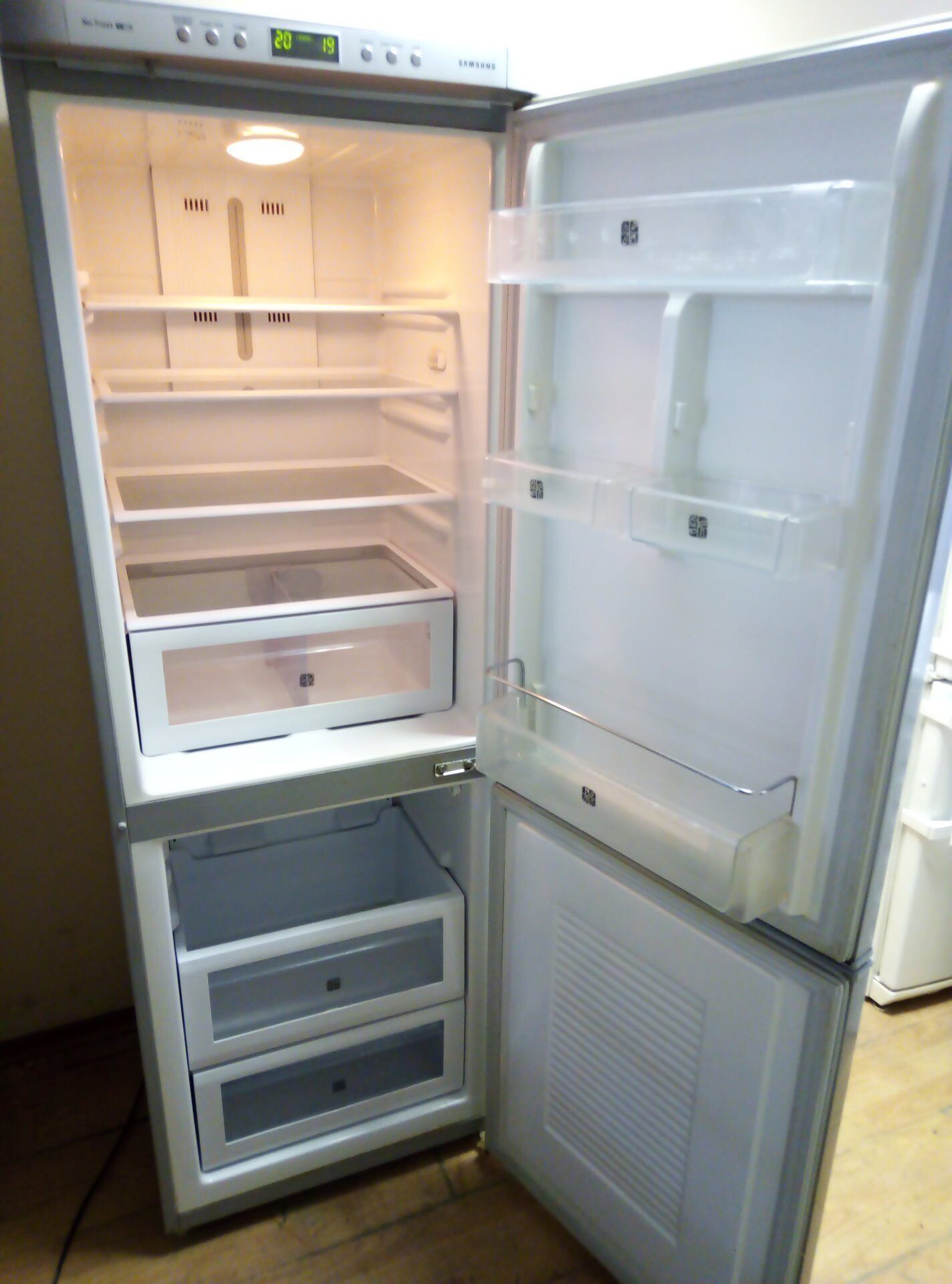 Ремонт Холодильников Быстро | Качество и Гарантия