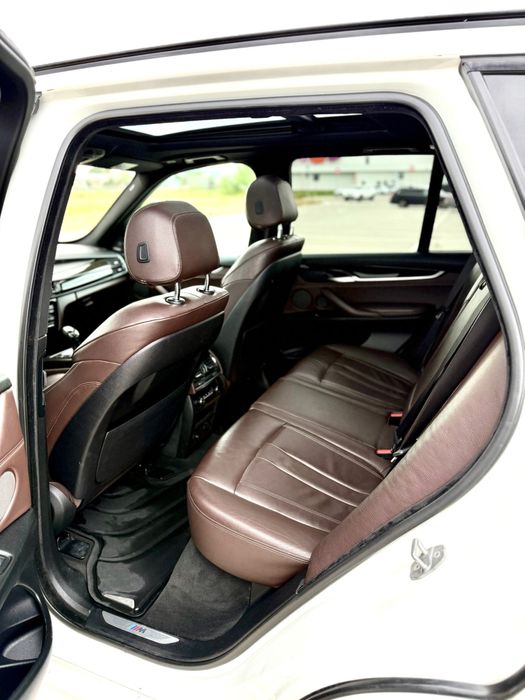 Vand BMW X5 F15 M Paket 2014