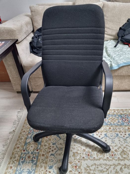 Кресло  офисное продам