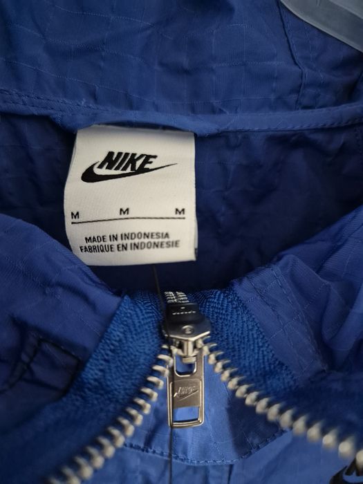 Geaca Nike Original Sport impermeabila. M,L