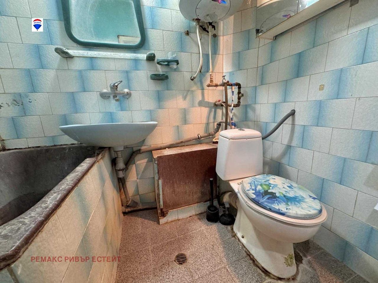 Продава се Двустаен апартамент в Русе, Здравец Изток - 58 кв.м за 1113 €/кв.м - Снимка #13