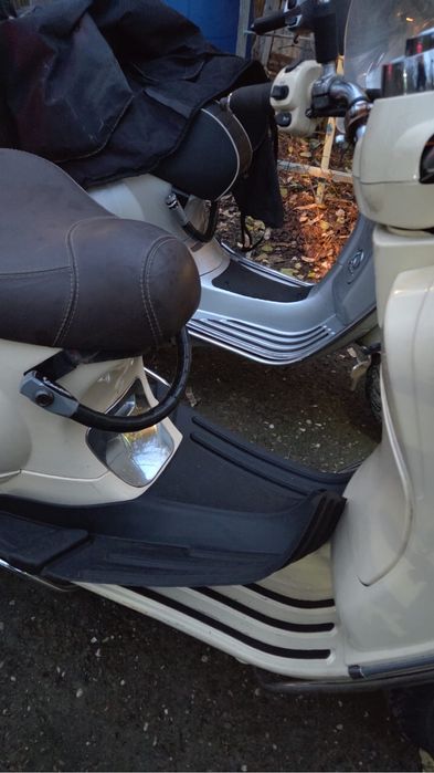 Vespa Primavera& LXV