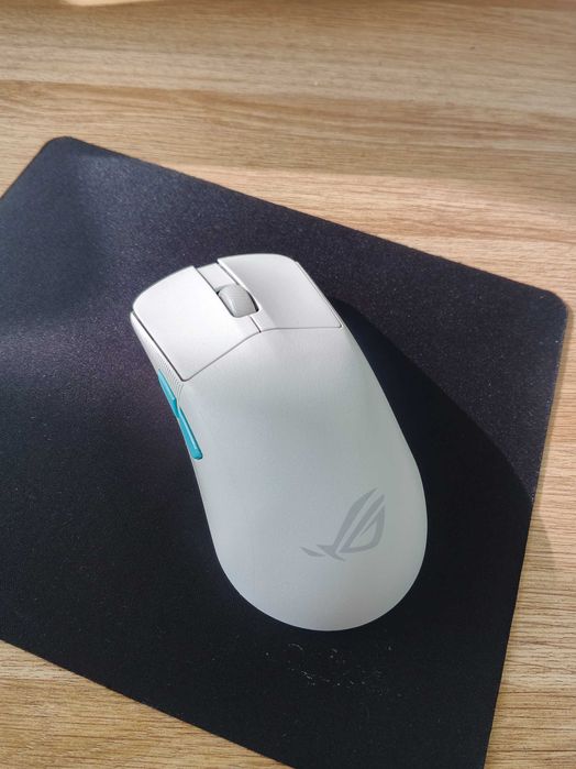 ROG Harpe Ace Aim Lab Edition Gaming Mouse White Edition