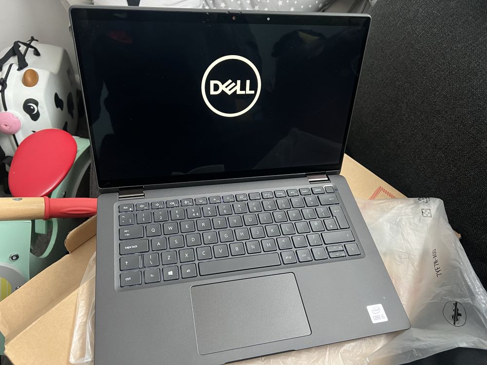 Laptop DELL Latitude 7420 2-in-1 14" FHD, TOUCHSCREEN