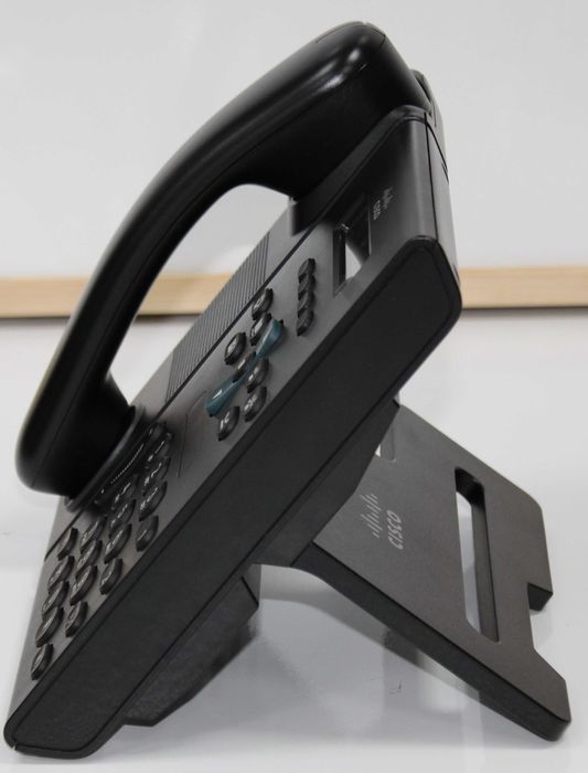 IP телефон Cisco CP-6921