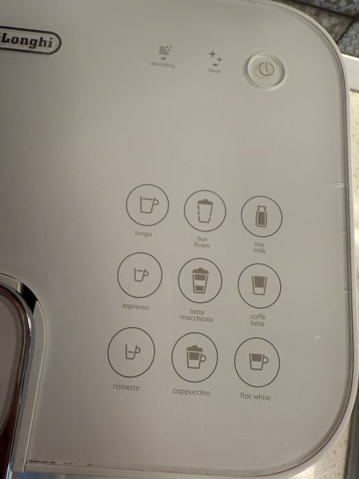 Espressor cu capsule Nespresso by De'Longhi Gran Lattissima, 19 bar