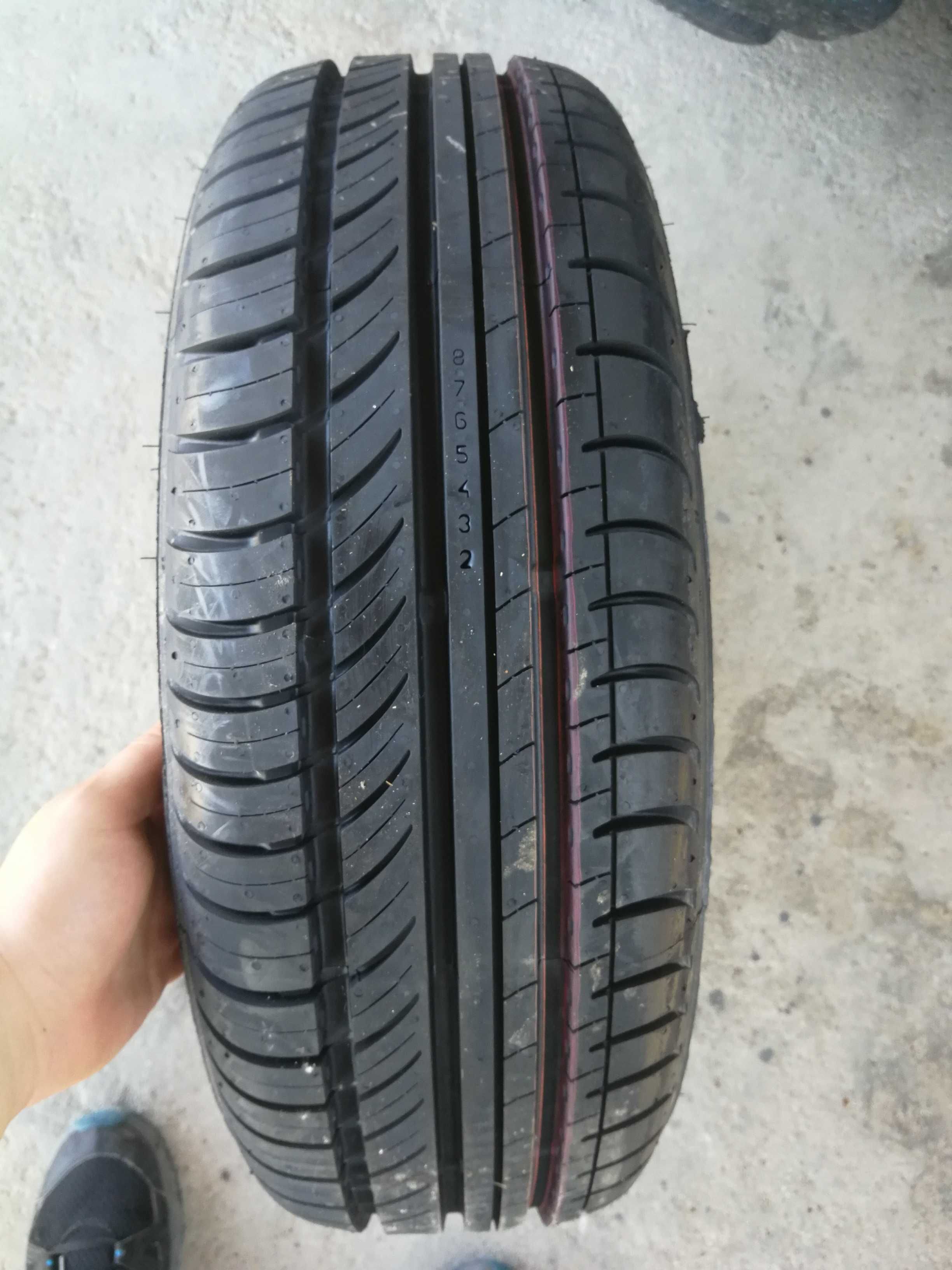 Нови летни гуми R14 175/65 Nokian i3 82T