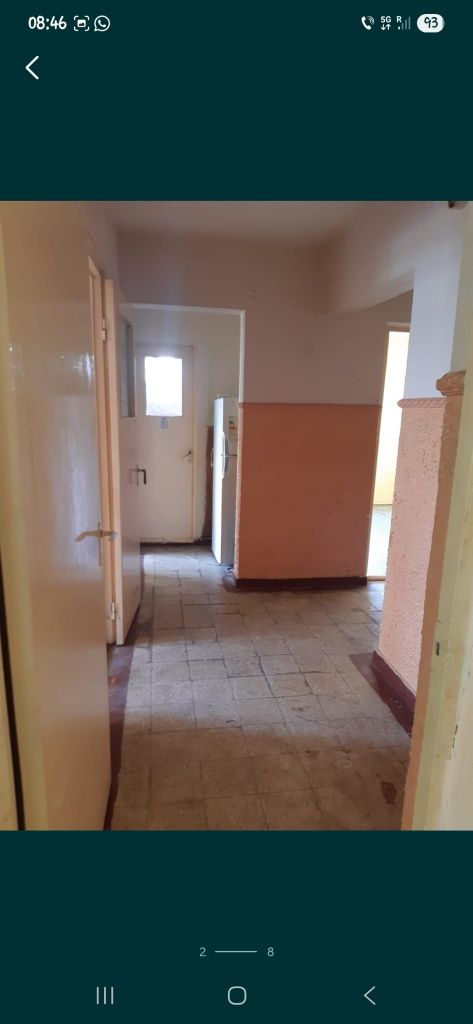 Vând apartament 3 camere, decomandat ,Galati
