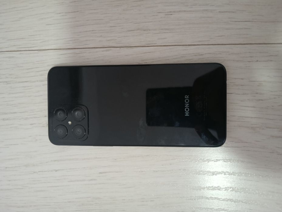 Honor x8 dual SIM de 6gbde RAM și 128gb