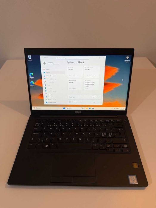 Dell Latitude 7390 – i7-8650U • 16 GB RAM • 512 GB • stare foarte bună