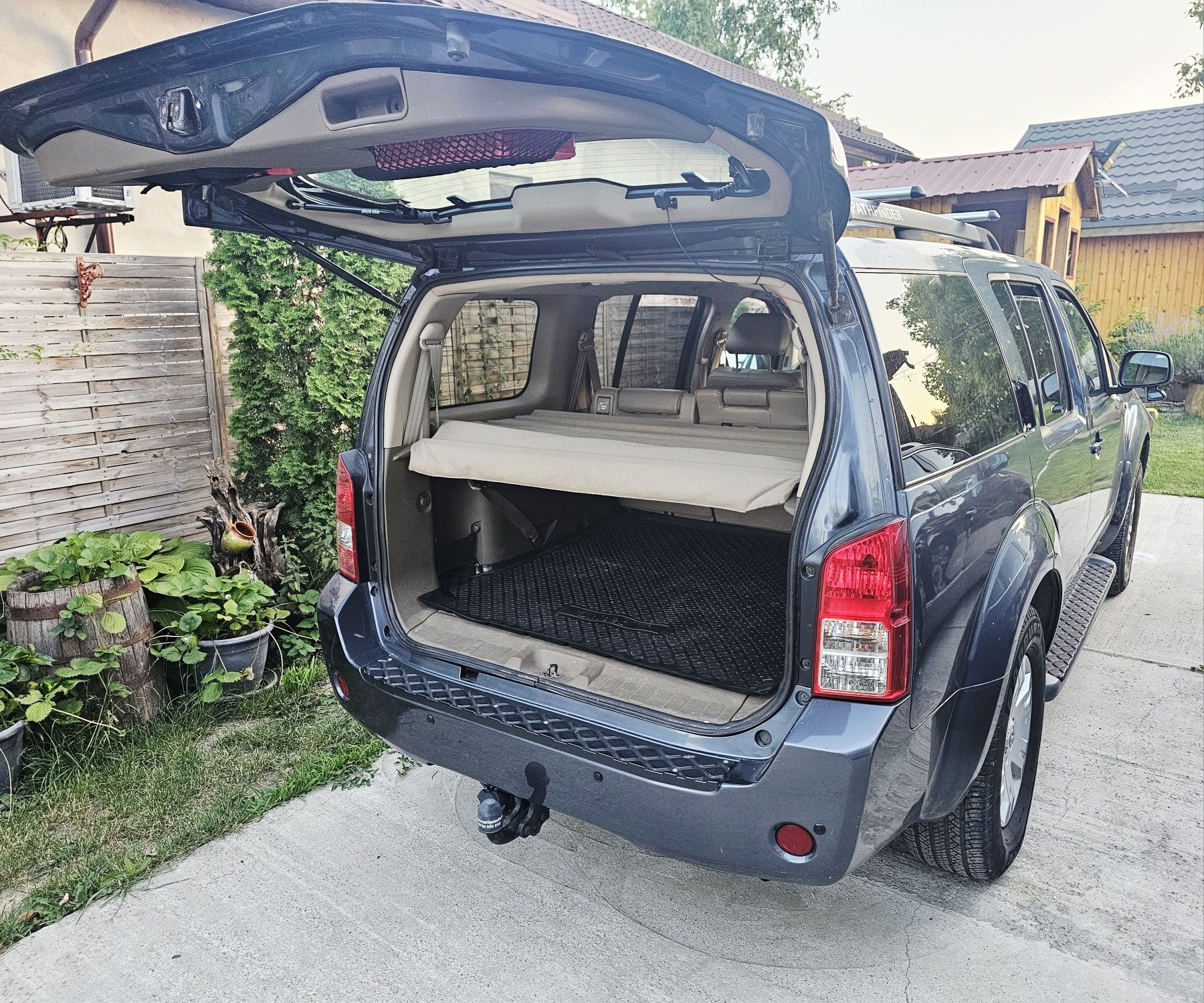 Nissan pathfinder 2006