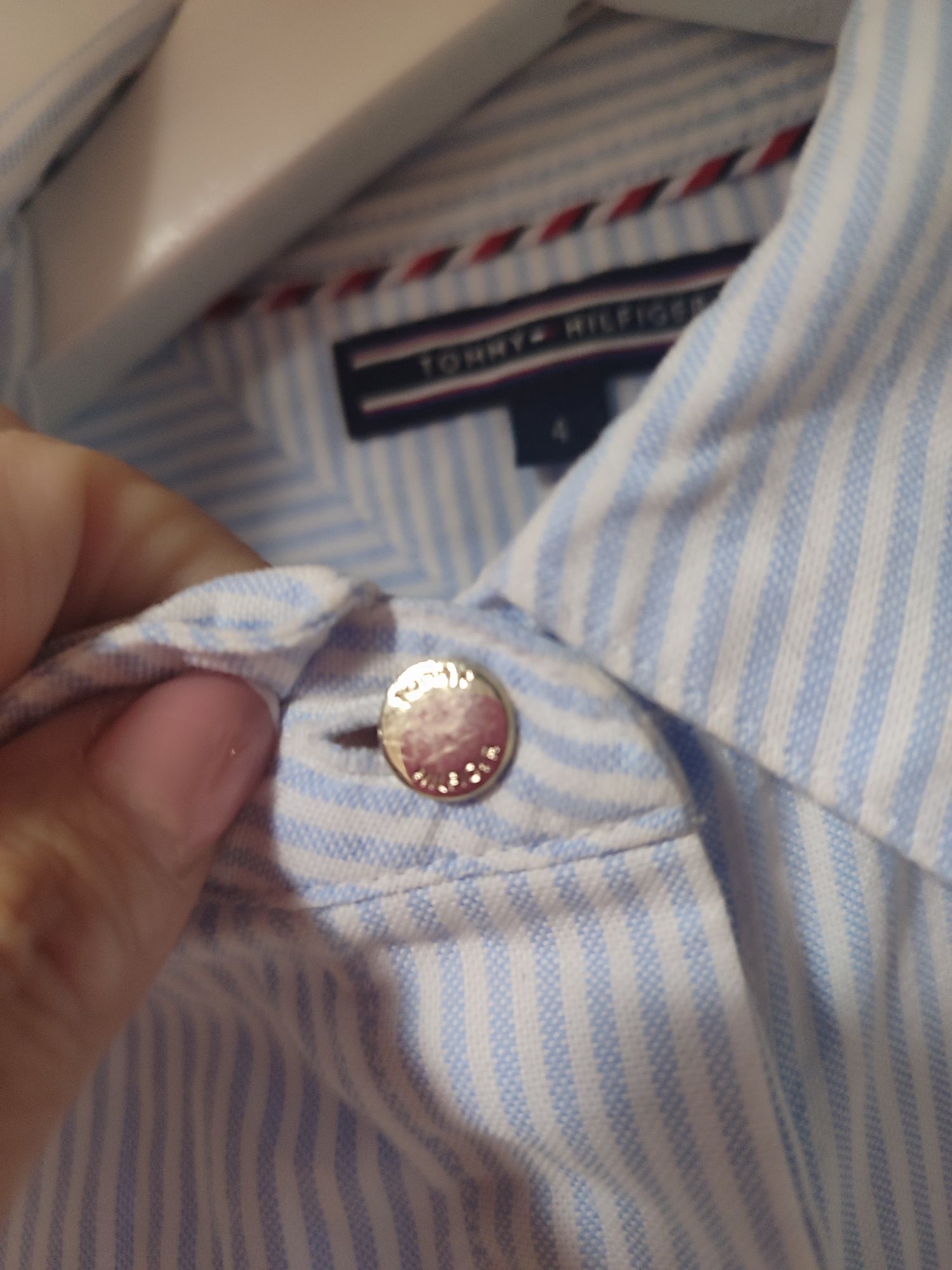 Tommy Hilfiger /Нова с етикет