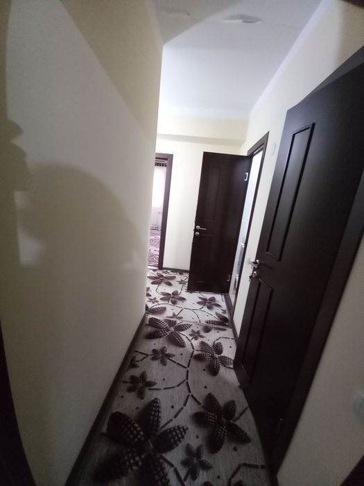 Motrid 7 etaj 2 xonali sotiladi