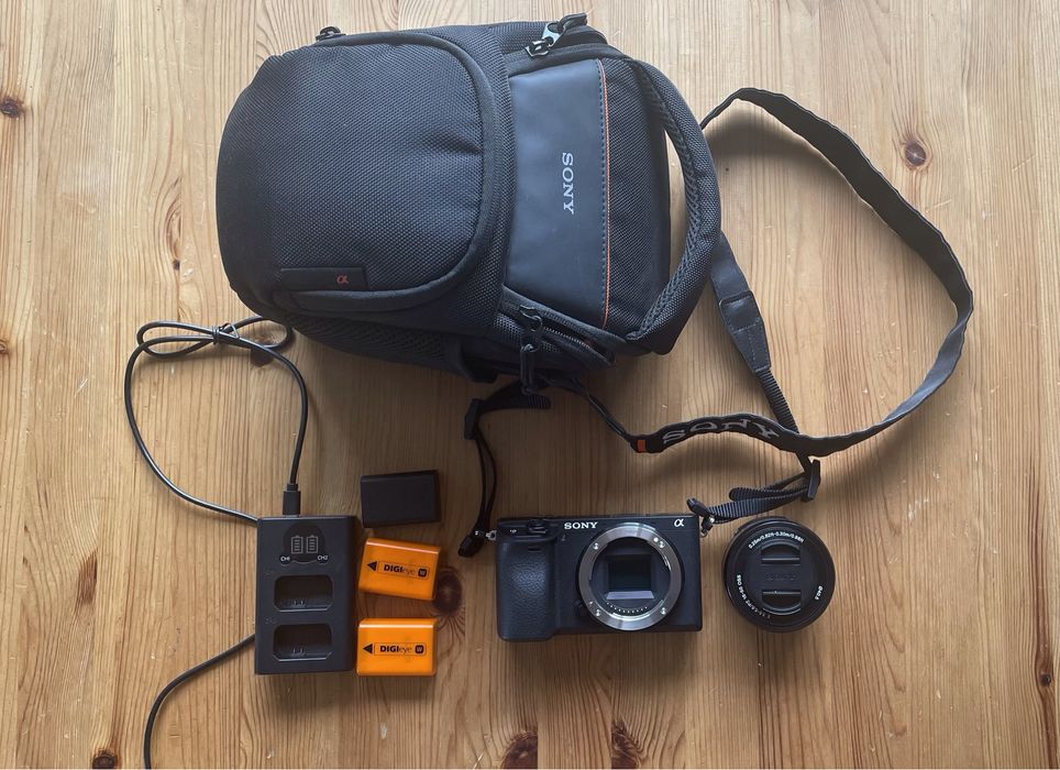 Sony A6400 с китов обектив 16-50mm OSS