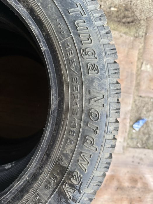 Продам шины зимние