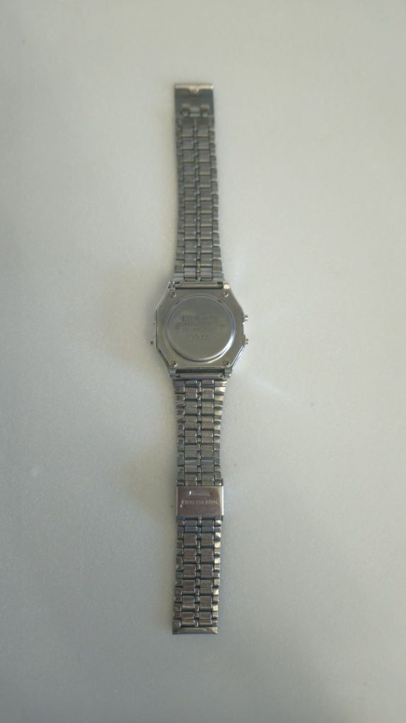 Продам наручные часы CASIO A159W