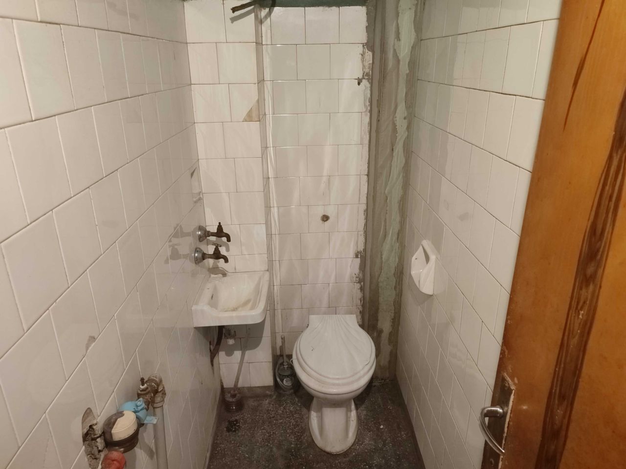 Продава се Четиристаен апартамент в Търговище, Център - 110 кв.м за 719 €/кв.м - Снимка #9