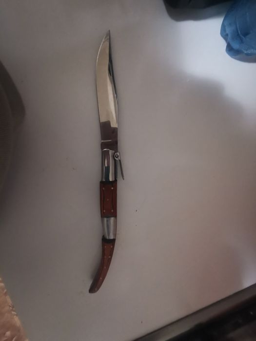 Briceag Criket  de Mahon 30 de cm