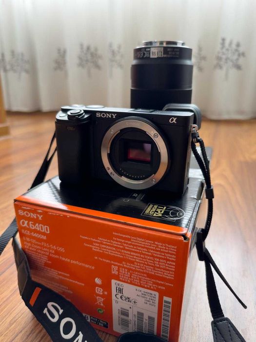 Aparat foto Mirrorless Sony Alpha A6400
