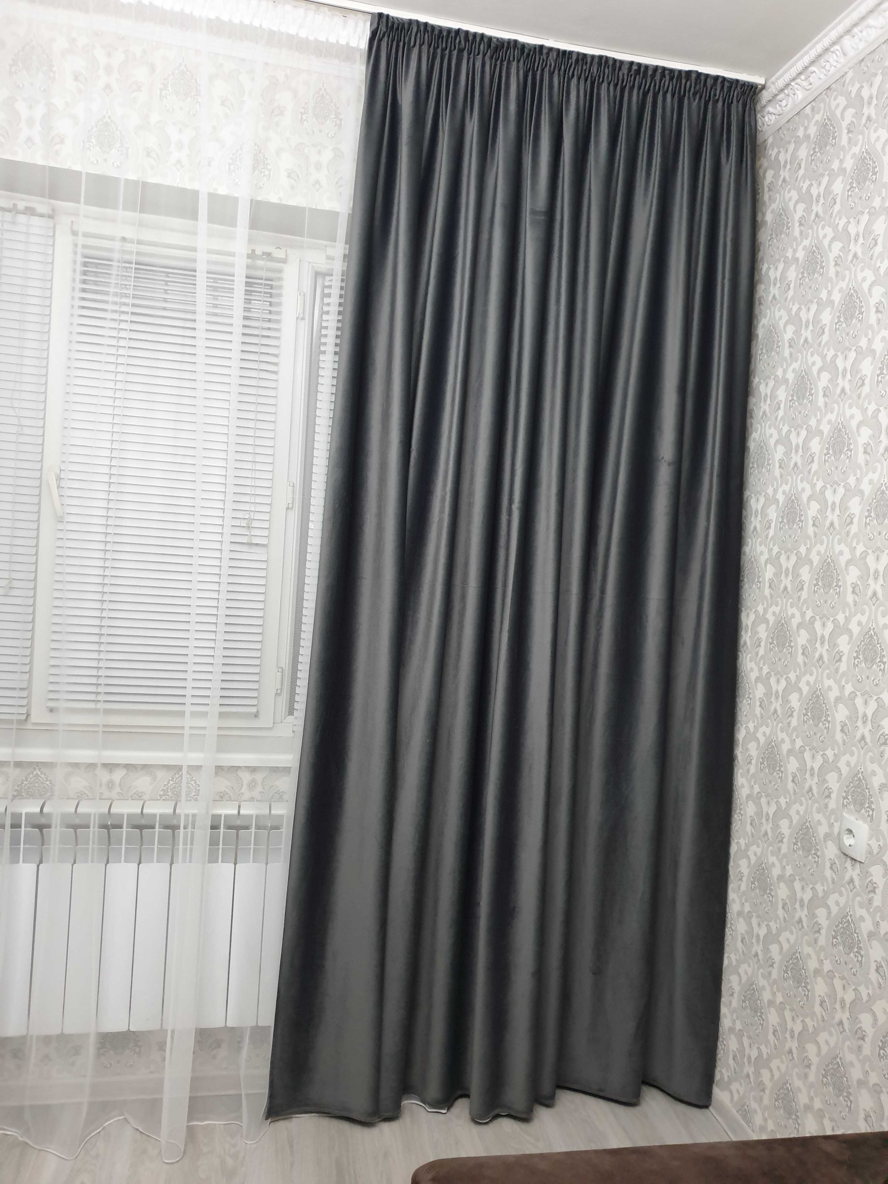 Затемняющие серые шторы с тюльем Со скидкой