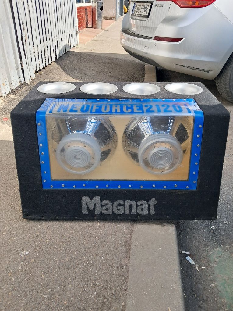 Subwoofer auto Magnat