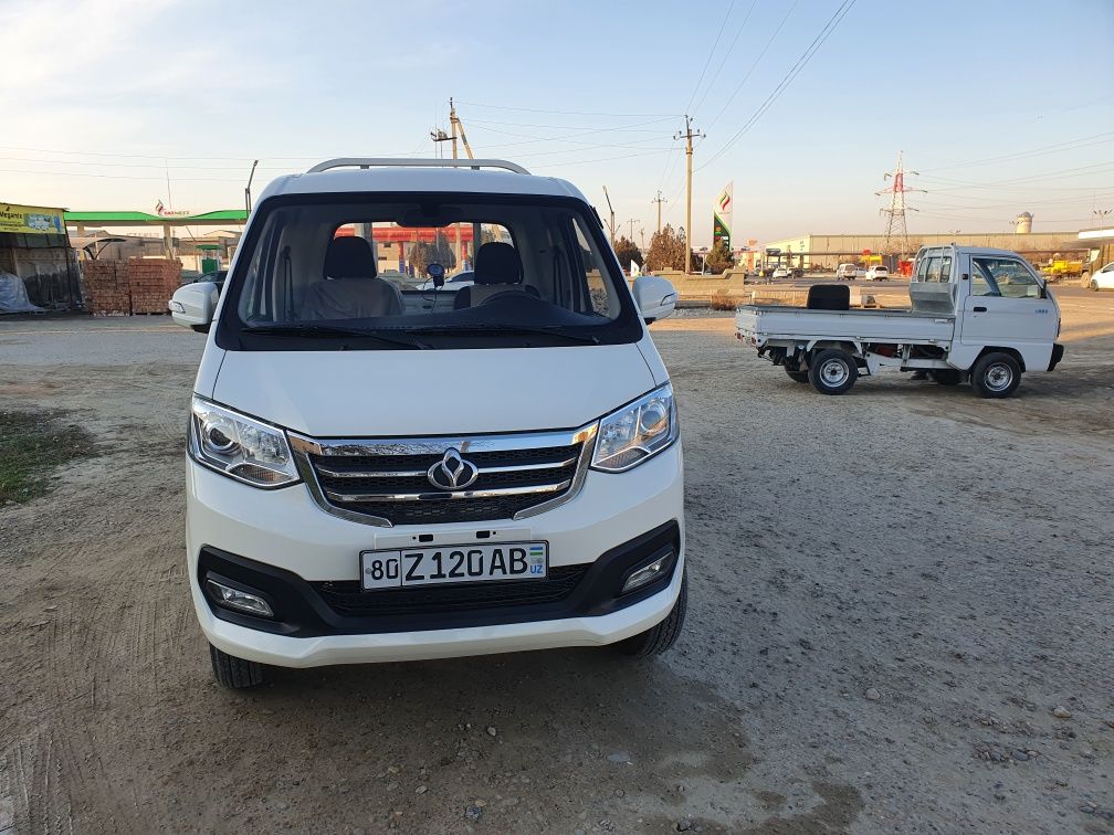 Changan мини грузовик метан гази бор .пробег 14000 км