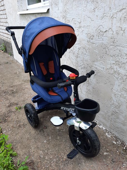 Трёхколёсный велосипед