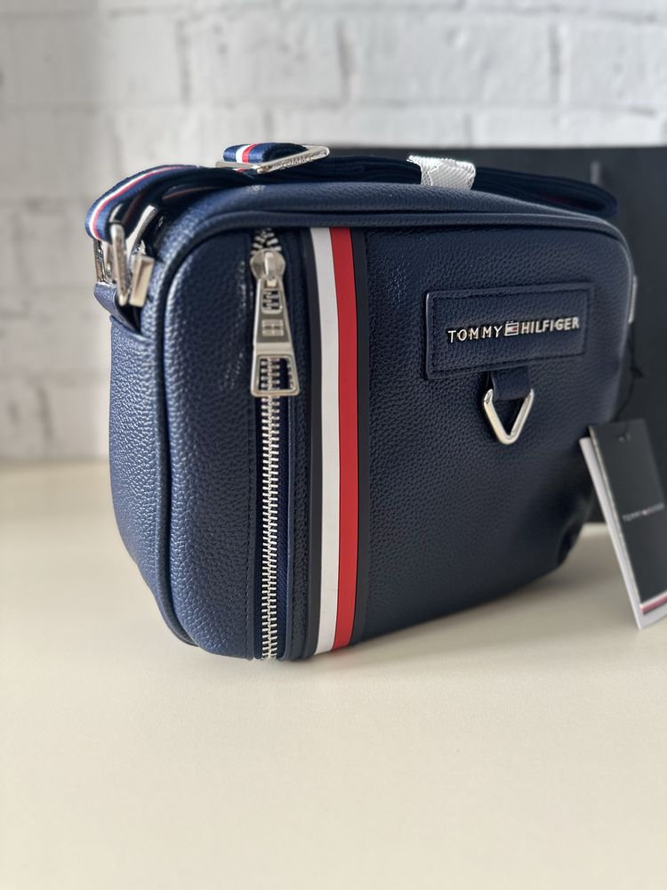 Барсетки Tommy Hilfiger