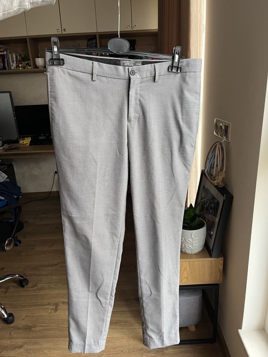 Мъжки панталони размер L