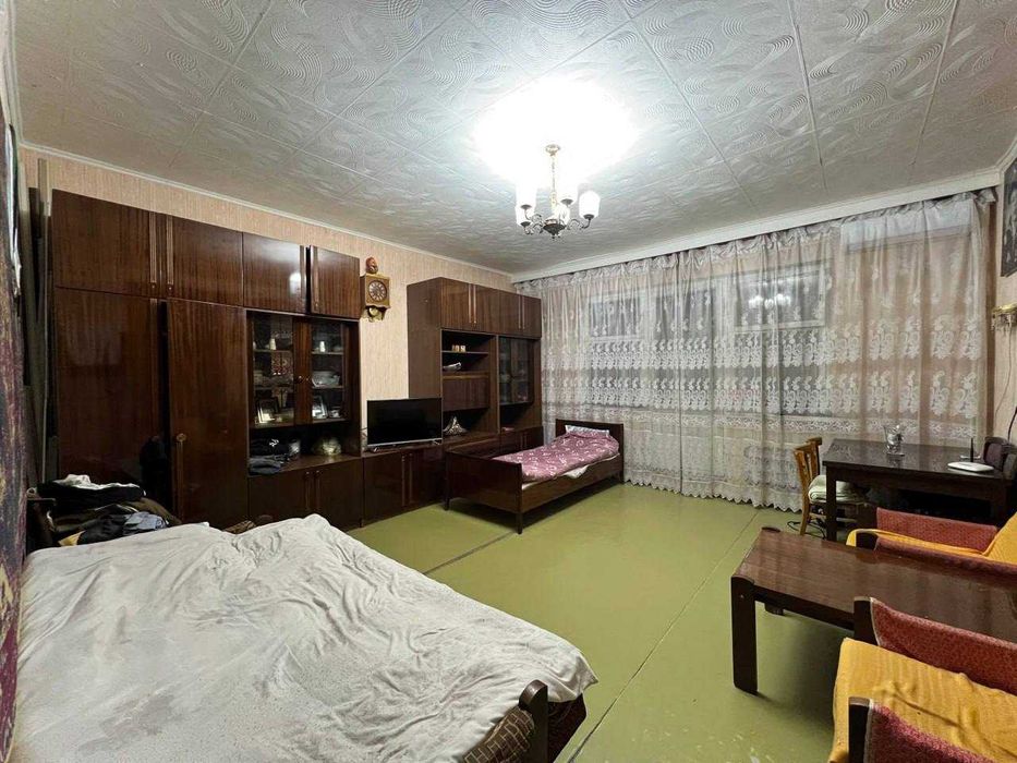 ПРОДАЕТСЯ 3/3/4 Мирабадский_район Ор.р: Ул.Тараса Шевченко