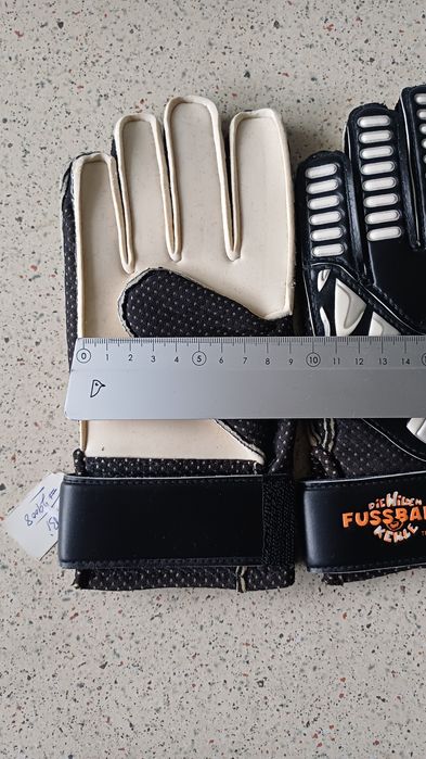 Manusi portar profesionale noi