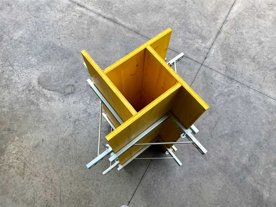 Inchiriem cofraje stalpi cu panouri doka sistem complet