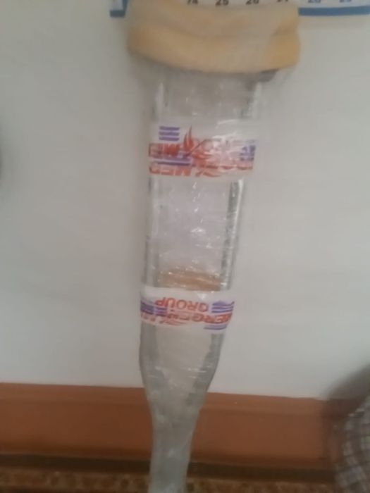 Костыли новые продам