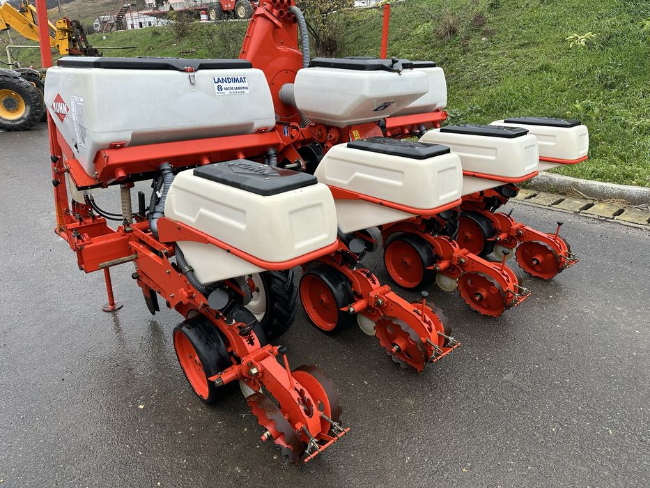 Semanatoare Kuhn Maxima 4 randuri