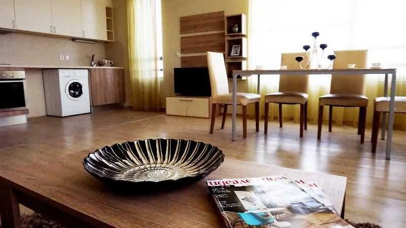 Тристаен апартамент Витоша