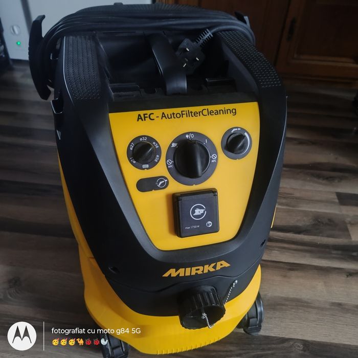 Vând urgent aspirator mirka nou nefolosit