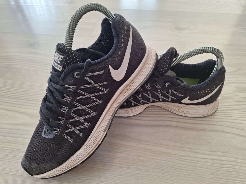 Adidași nike zoom pegasus mărimea 38