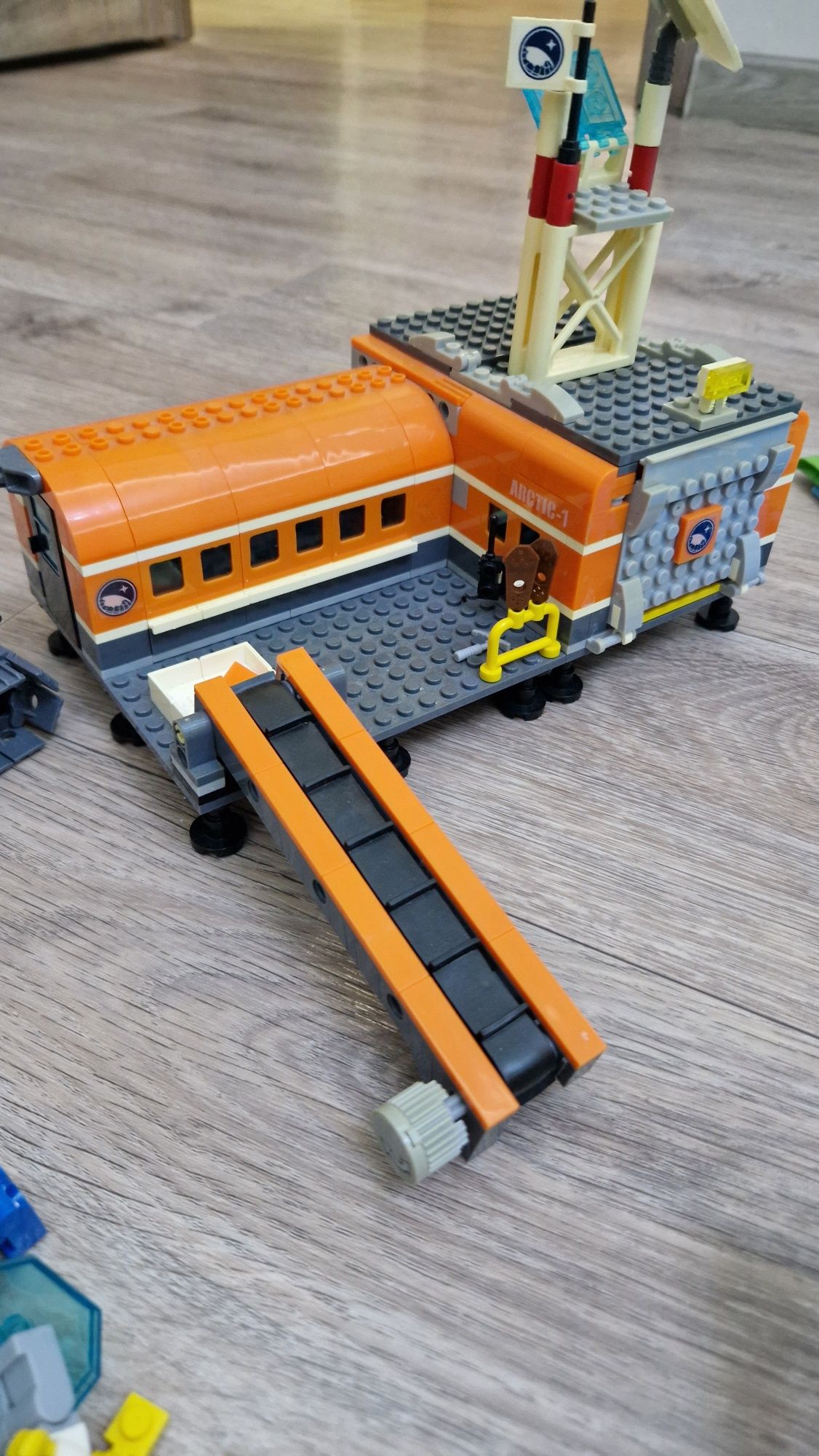 Lego аналог полярная станция