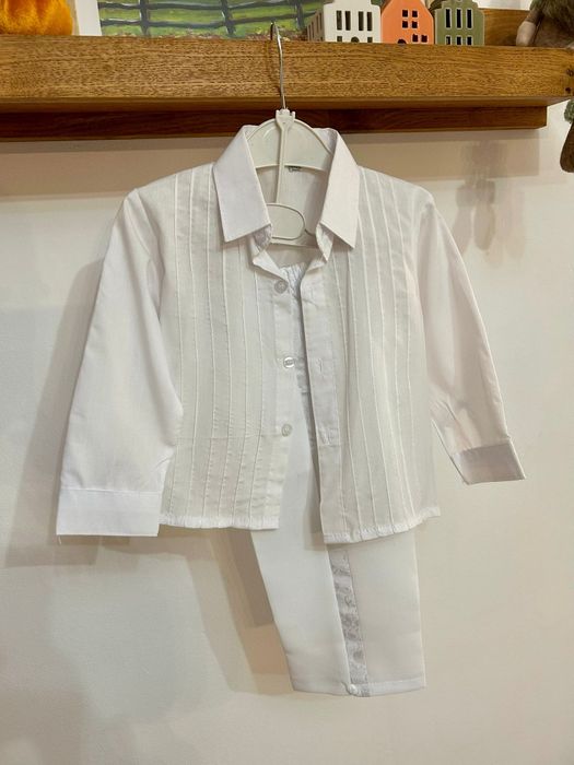 Costum elegant alb pentru băieți